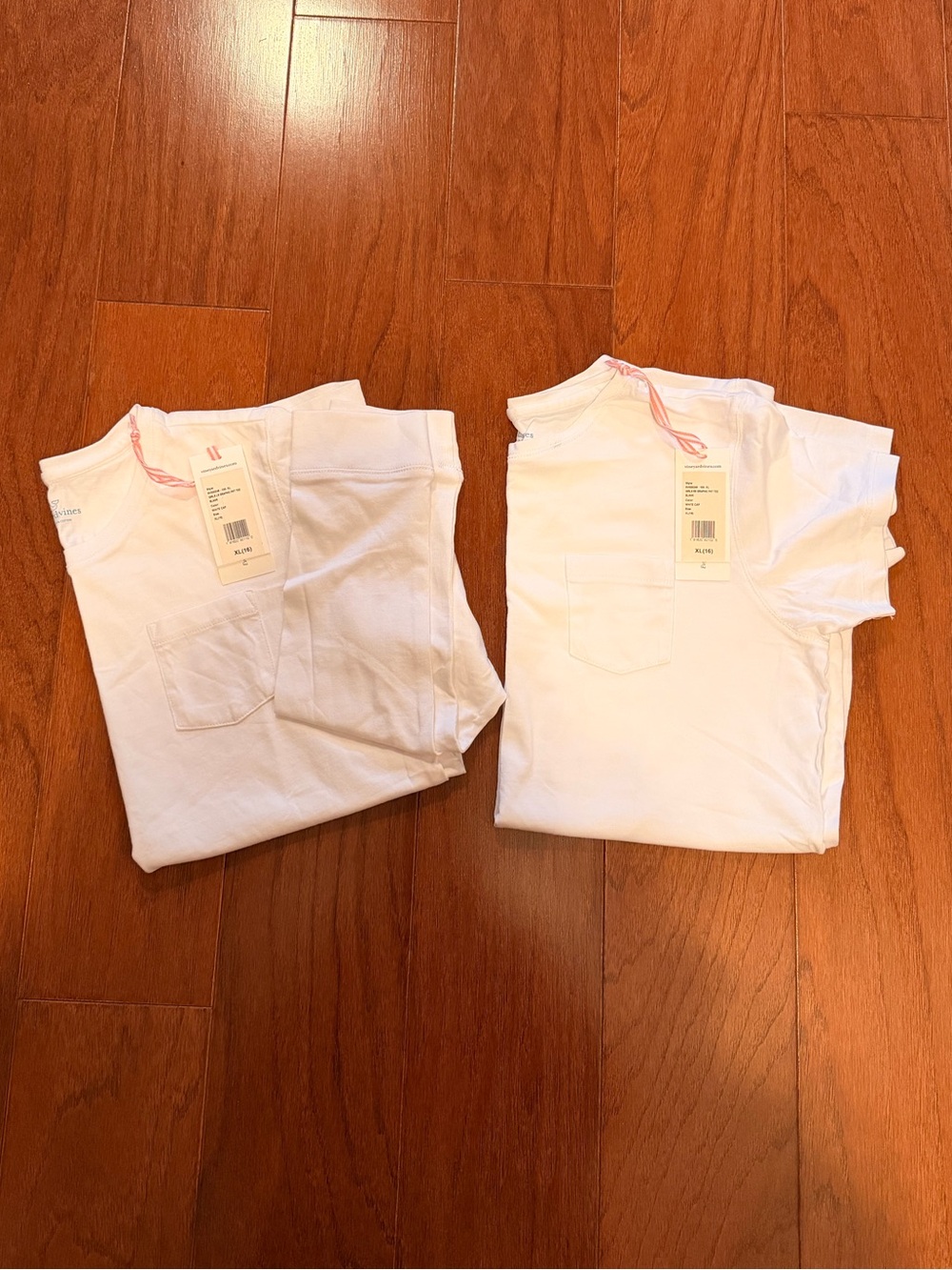 NWT Long & Short Sleeve Vineyard Vines T-Shirts